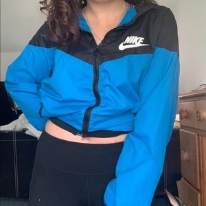 blue nike jacket 💙